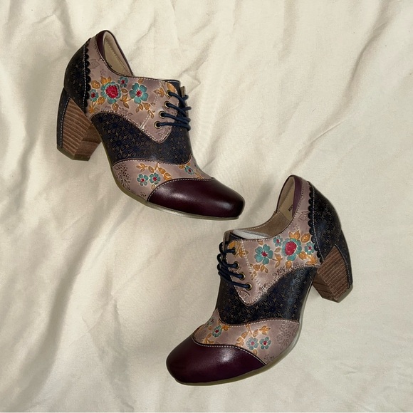 L'ATISTE Adel Vice Fleur Heeled Oxfords Dark Plum - Picture 4 of 11